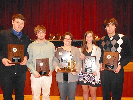 Debate team argues its way to the top