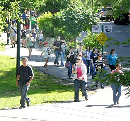 Nicolet leads state in enrolling recent high school graduates