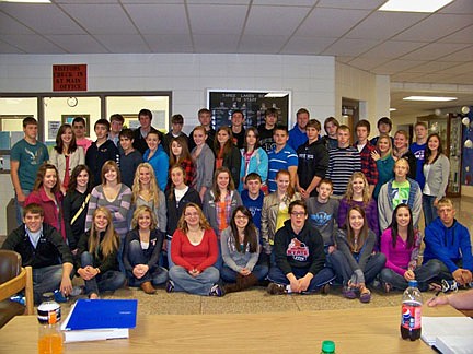 Three Lakes students explore college