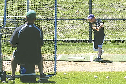 20 kids take part in inaugural Hodag Hitting Camp