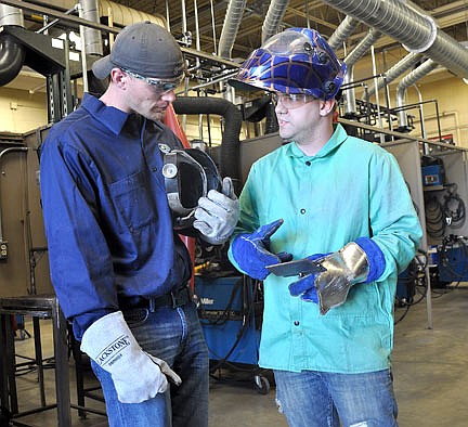 Nicolet, Oldenburg work to advance welder training