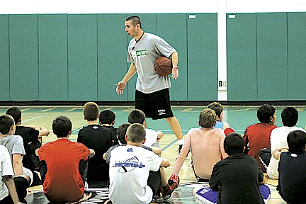Lemmens: Clinic aims to make 'better coaches' at youth level 