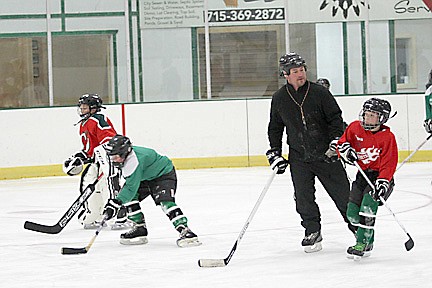 Photos: Free hockey at RIA