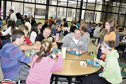 RHS students 'mix it up' at lunch