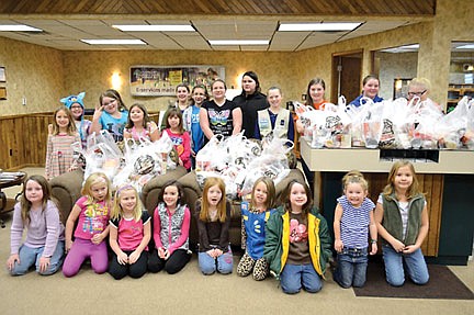 Park City Credit Union gives back during the holidays