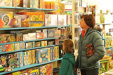 Holiday shopping season successful for downtown businesses