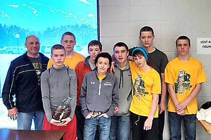 Youth Roundup: JWMS powerlifters  compete in Phillips