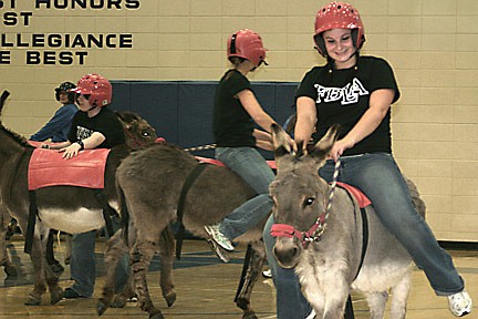 Donkey basketball show coming to Three Lakes