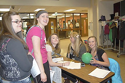 Activity Fair helps students broaden their horizons
