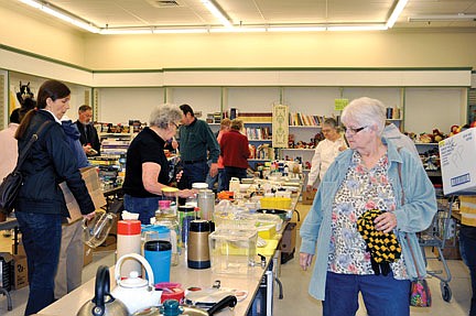Senior Center rummage sale draws crowd