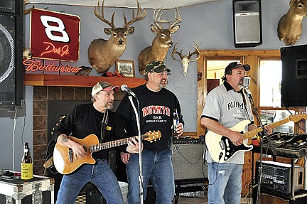 Photo: Rummy's celebrates anniversary 