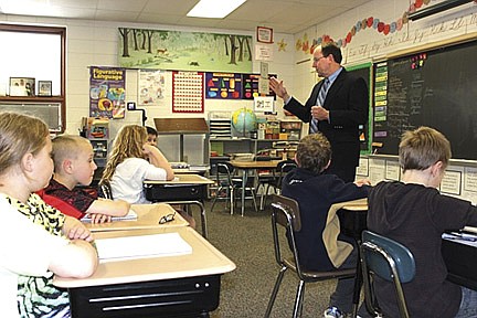 Tiffany visits three lakes students