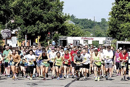 Hundreds participate in Hodag Run for Your Life
