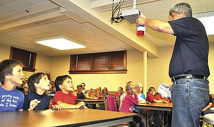 Library's Fizz Boom Read program combines science and fun