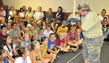 Children wowed by reptiles at Rhinelander library