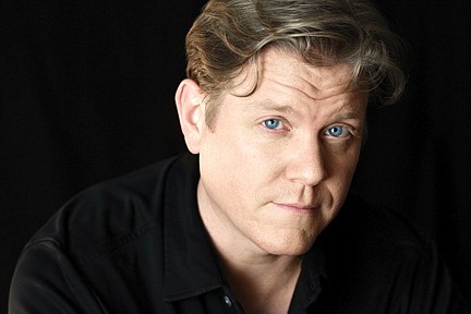 Tenor to perform at Campanile Aug. 26