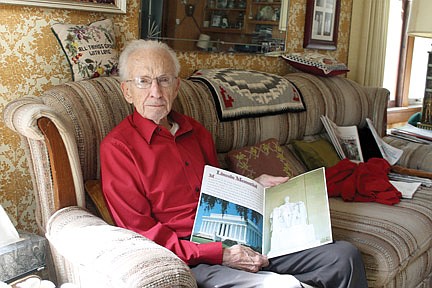 Rhinelander man travels to Washington D.C. as part of latest Never Forgotten Honor Flight