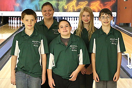 Rhinelander/Elcho middle school bowling team ready for the season 