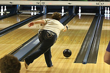 Elite bowling tournament taking place at Hodag Lanes