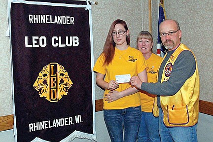 Leo Club donation