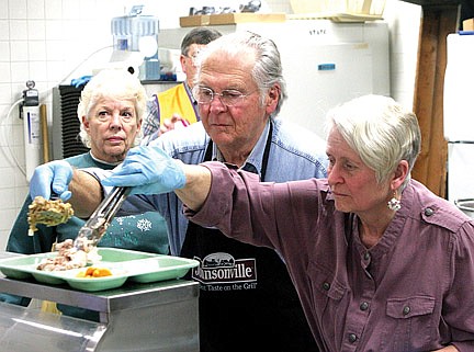 Rhinelander Lions Club ready for 'Christmas Not Alone' dinner
