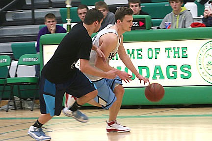 Former Hodag hoops stars back for  glory in 13th annual alumni tournament