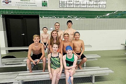 Group of Rhinelander swimmers heading to Midwest regionals 