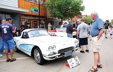 Main Street Memories Car Show draws a crowd