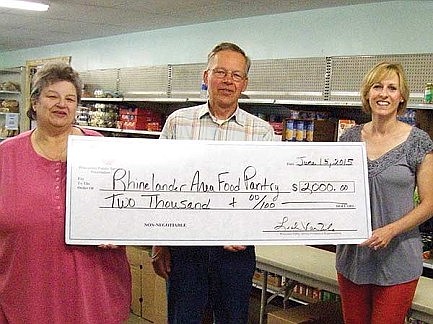 WPS grant supports food pantry efforts to reduce energy costs