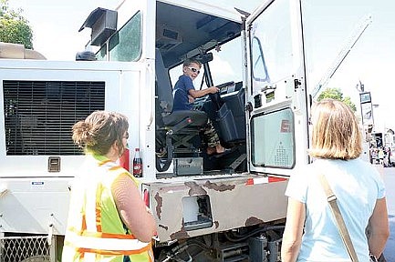 Children meet area superheroes at Big Vehicle Day