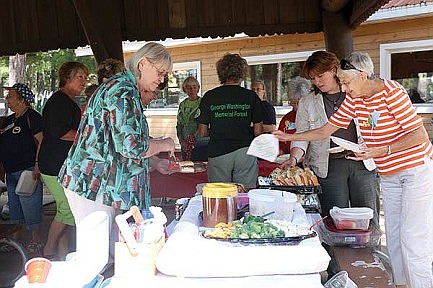 Photo: Picnic in the park