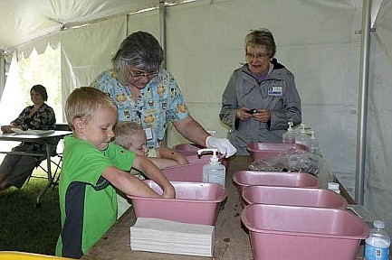 Children learn the importance of healthy habits at Let's Go 5-2-1-0 event
