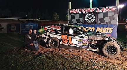 Wild night of racing at TNT&#8200;Motor Speedway