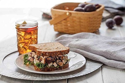 Estabrook a finalist in America's Better Sandwich competition