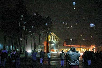 Compassionate Friends candle lighting scheduled for Dec. 13