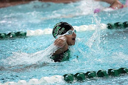 Rhinelander Swim Club hosts meet