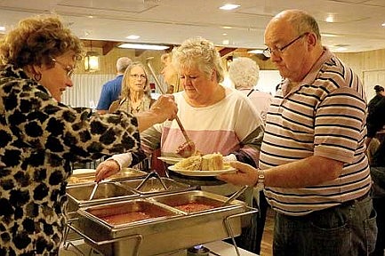 Community turns out for Spay-ghetti Dinner