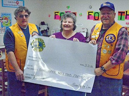 lions donate to pantry