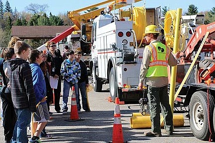 Careers on Wheels event gets students thinking about the future