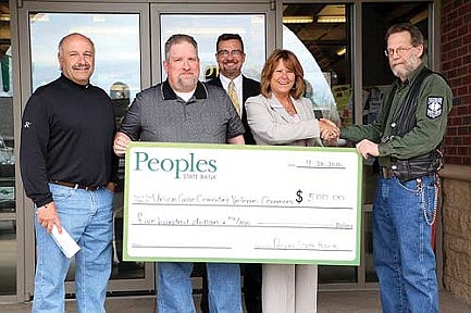 Peoples State Bank donates to  Harshaw Memorial Day ceremony