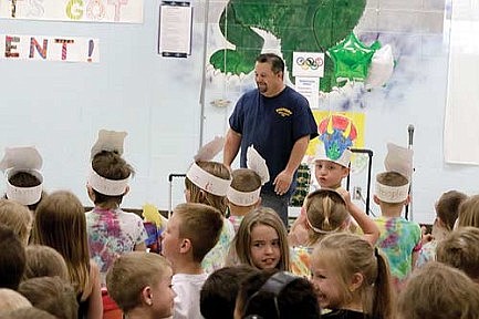 Crescent Elementary holds talent show