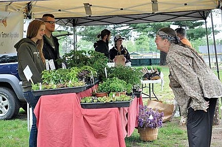 Celebrate National  Farmers' Market Week  