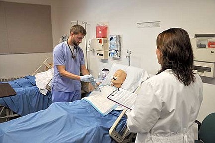 All Nicolet nursing graduates in class  of 2016 pass national licensing exam