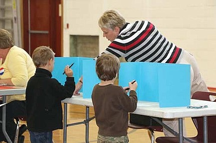 Zion students hold simulated election