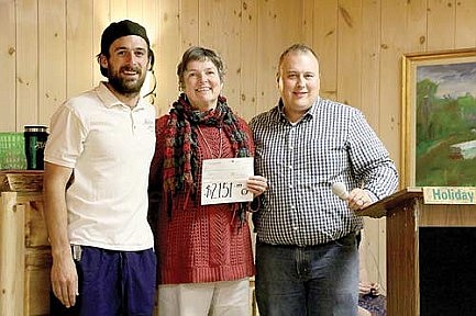 Photo: Hockey donation