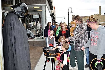 Downtown trick-or-treaters