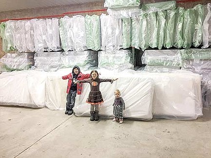Slumberland's annual Homes  for the Holidays program returns