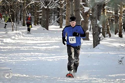 A saturday on snowshoes