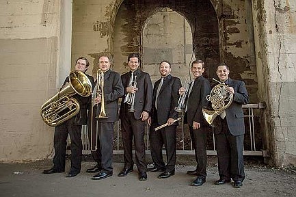 'Dallas Brass' to perform at LUHS