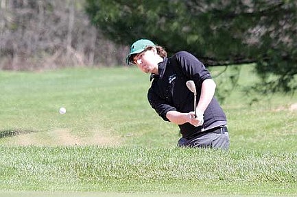 Altered Hodag lineup takes last in Medford golf invite
